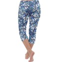 Modern Nouveau Pattern Capri Yoga Leggings View4