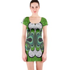 Fractal Art Green Pattern Design Short Sleeve Bodycon Dress