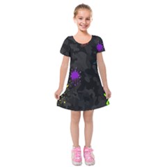Black Camo Shot Spot Paint Kids  Short Sleeve Velvet Dress by Mariart