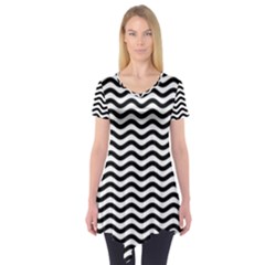 Waves Stripes Triangles Wave Chevron Black Short Sleeve Tunic 