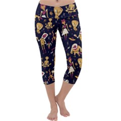 Alien Surface Pattern Capri Yoga Leggings