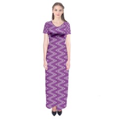 Zig Zag Background Purple Short Sleeve Maxi Dress