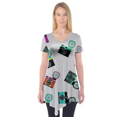 Old Cameras Pattern                   Short Sleeve Tunic by LalyLauraFLM