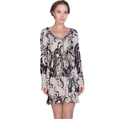 Dragon Pattern Background Long Sleeve Nightdress