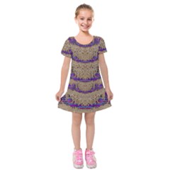 Pearl Lace And Smiles In Peacock Style Kids  Short Sleeve Velvet Dress