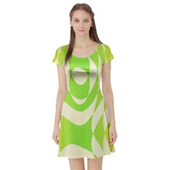 Green shapes canvas                              Short Sleeve Skater Dress