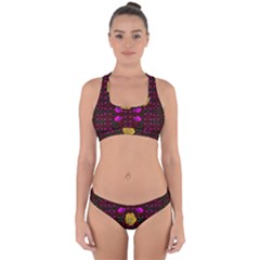 Roses In The Air For Happy Feelings Cross Back Hipster Bikini Set