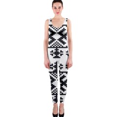 Model Traditional Draperie Line Black White Triangle Onepiece Catsuit by Mariart