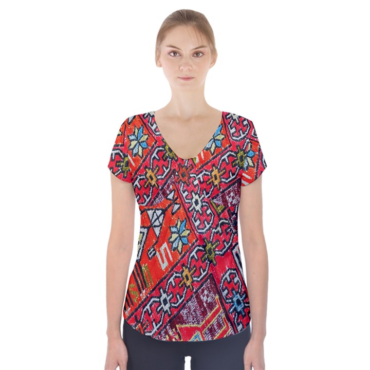 Carpet Orient Pattern Short Sleeve Front Detail Top