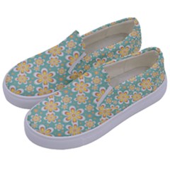 Seamless Pattern Blue Floral Kids  Canvas Slip Ons by paulaoliveiradesign