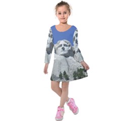 Mount Rushmore Monument Landmark Kids  Long Sleeve Velvet Dress by Nexatart