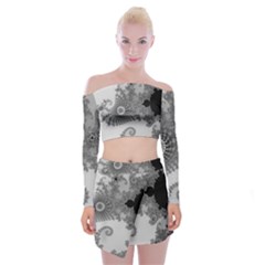 Apple Males Mandelbrot Abstract Off Shoulder Top With Skirt Set