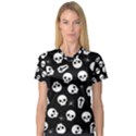 Skull, spider and chest  - Halloween pattern V-Neck Sport Mesh Tee View1