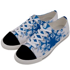 Snowflakes Blue Flower Women s Low Top Canvas Sneakers