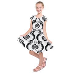 Flower Floral Black Sexy Star Black Kids  Short Sleeve Dress