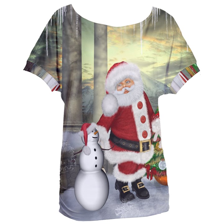 Sanata Claus With Snowman And Christmas Tree Women s Oversized Tee