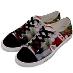 Sanata Claus With Snowman And Christmas Tree Men s Low Top Canvas Sneakers by FantasyWorld7