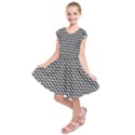 Black And White Waves Illusion Pattern Kids  Short Sleeve Dress View1