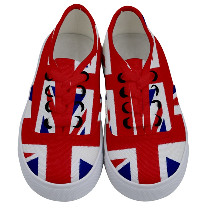 Union Jack watercolor drawing art Kids  Classic Low Top Sneakers