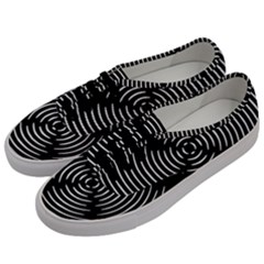 Gold Wave Seamless Pattern Black Hole Men s Classic Low Top Sneakers