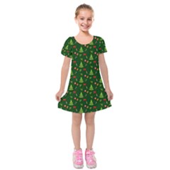 Christmas Pattern Kids  Short Sleeve Velvet Dress by Valentinaart