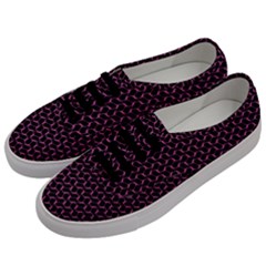 Twisted Mesh Pattern Purple Black Men s Classic Low Top Sneakers by Alisyart