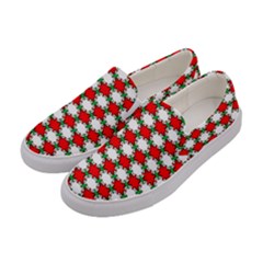 Christmas Star Red Green Women s Canvas Slip Ons by Alisyart