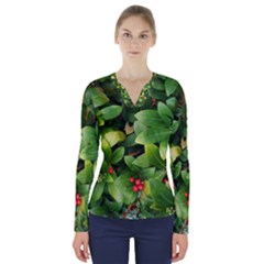 Christmas Season Floral Green Red Skimmia Flower V-neck Long Sleeve Top