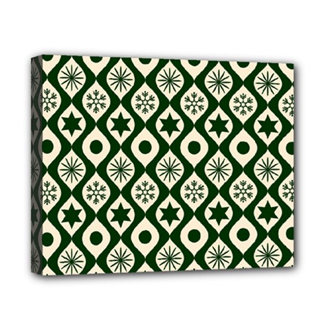 Green Ornate Christmas Pattern Canvas 10  X 8  by patternstudio