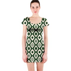 Green Ornate Christmas Pattern Short Sleeve Bodycon Dress by patternstudio