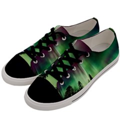 Aurora Borealis Northern Lights Men s Low Top Canvas Sneakers