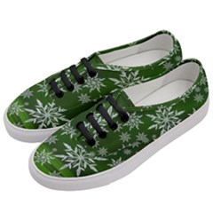 Christmas Star Ice Crystal Green Background Women s Classic Low Top Sneakers by BangZart