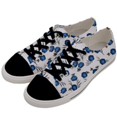 Blue Roses Men s Low Top Canvas Sneakers