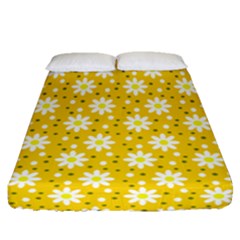 Daisy Dots Yellow Fitted Sheet (queen Size) by snowwhitegirl