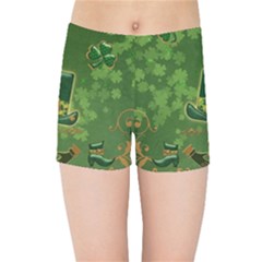 Happy St  Patrick s Day With Clover Kids Sports Shorts by FantasyWorld7