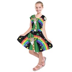  St  Patrick  Dabbing Kids  Short Sleeve Dress by Valentinaart