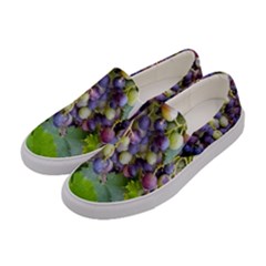 Grapes 2 Women s Canvas Slip Ons