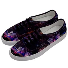 Singapore The Happy New Year Hotel Celebration Laser Light Fireworks Marina Bay Men s Classic Low Top Sneakers by Sapixe