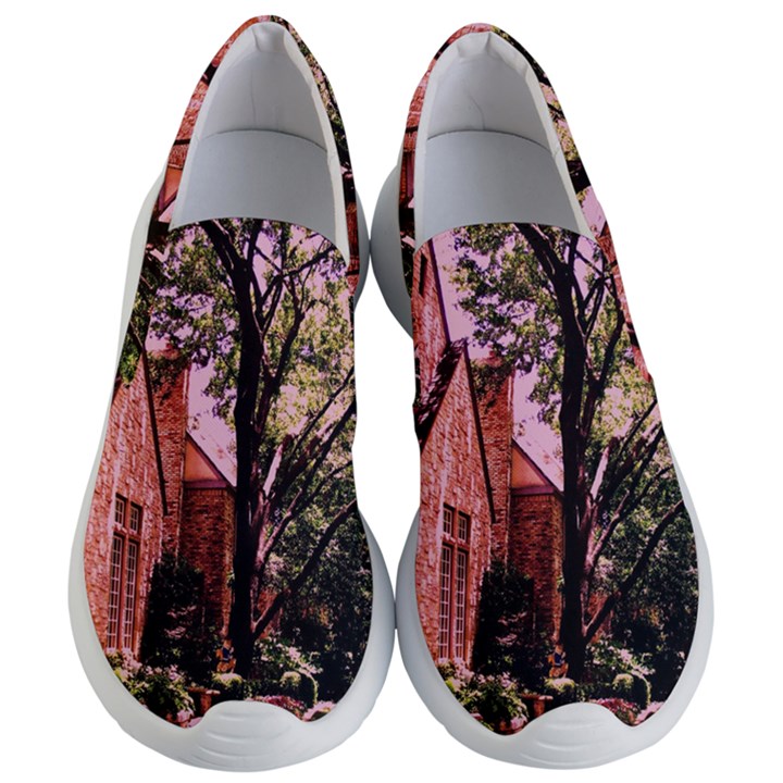 Hot Day In  Dallas 6 Women s Lightweight Slip Ons