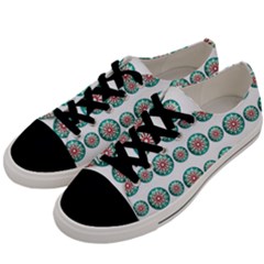 Christmas 3d Decoration Colorful Men s Low Top Canvas Sneakers