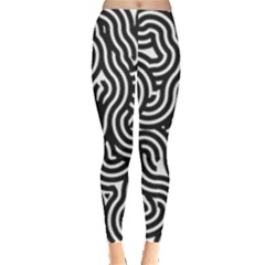 Yayo Leggings  by ojonomadastore