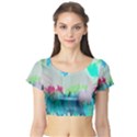 Abstract Background Short Sleeve Crop Top View1