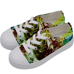 Doves Matchmaking 8 Kids  Low Top Canvas Sneakers by bestdesignintheworld