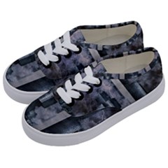 Digital Art City Cities Urban Kids  Classic Low Top Sneakers by Simbadda