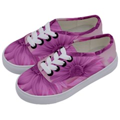 Flower Design Romantic Kids  Classic Low Top Sneakers by Sapixe
