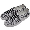 Black and White Tiger Stripes Men s Classic Low Top Sneakers View2