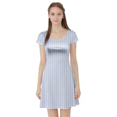 Alice Blue Hearts In An English Country Garden Short Sleeve Skater Dress