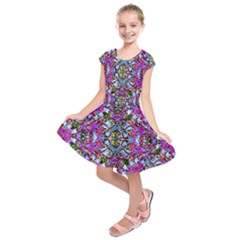 Multicolored Floral Collage Pattern 7200 Kids  Short Sleeve Dress by dflcprints