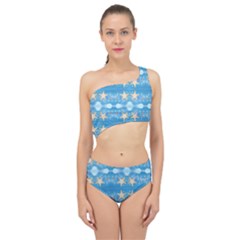 Adorably Cute Beach Party Starfish Design Spliced Up Two Piece Swimsuit