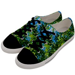 Forest   Strain Towards The Light Men s Low Top Canvas Sneakers by FunnyCow